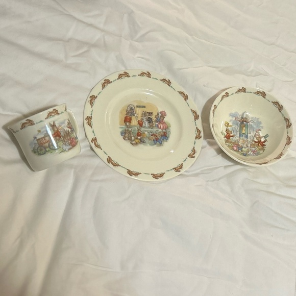 Vintage 3 Pc Bunnykins Set, Royal Doulton Tableware LTD 1936, Mug, Bowl & Plate - Picture 3 of 9